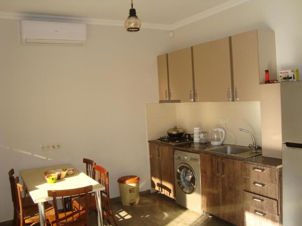 Дома для отпуска Villa Kikabidze / Shekvelitili Шекветили-30